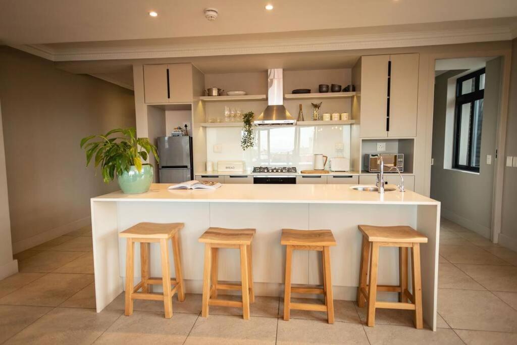 Hermanus Waterfront, Ocean Deluxe - Apartment 2 外观 照片
